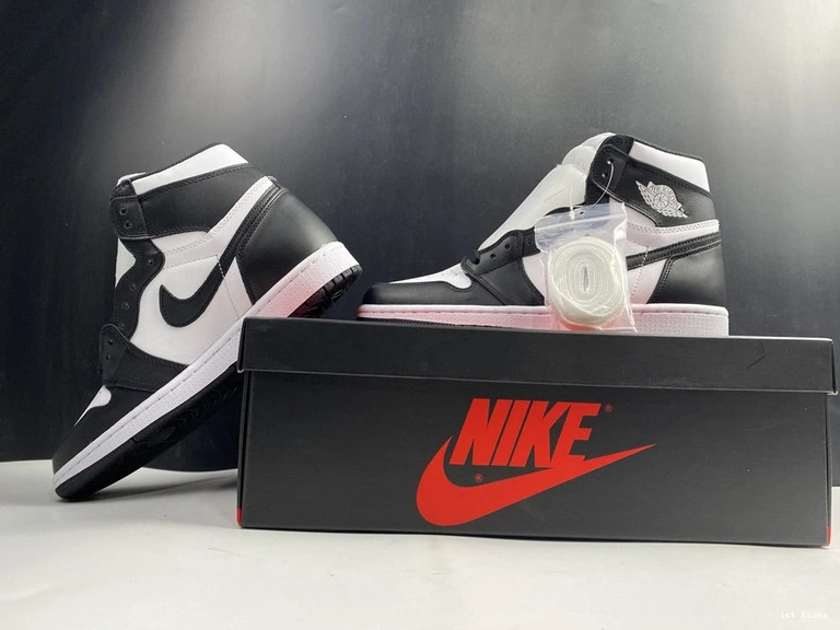 1 White Retro (2014) Black 555088-010 Jordan  1108